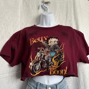 Betty Boop, Burgandy cropped tee with print of Betty Boop on a motorcycle , sz,L